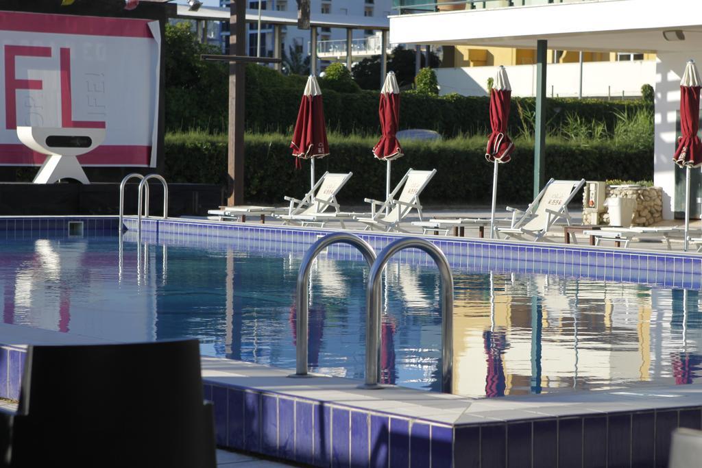 Club Esse Mediterraneo Montesilvano Marina Exterior foto